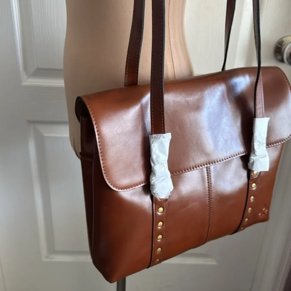 PATRICIA NASH Tan Heritage Leather Amersham Multi Pocket Messenger Bag